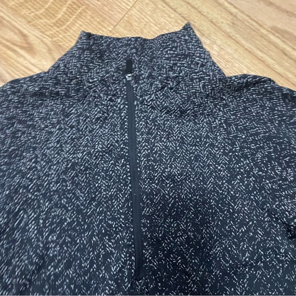 Lululemon zip up long sleeve - Picture 2 of 4